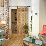 Tiny Beachhouse