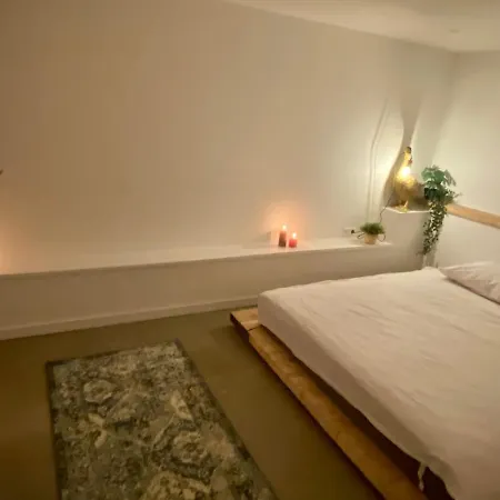 Tiny Beachhouse Pensión 4*